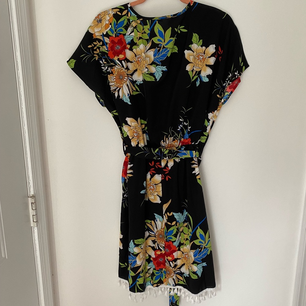 NWOT SHEIN dress with tassel bottom